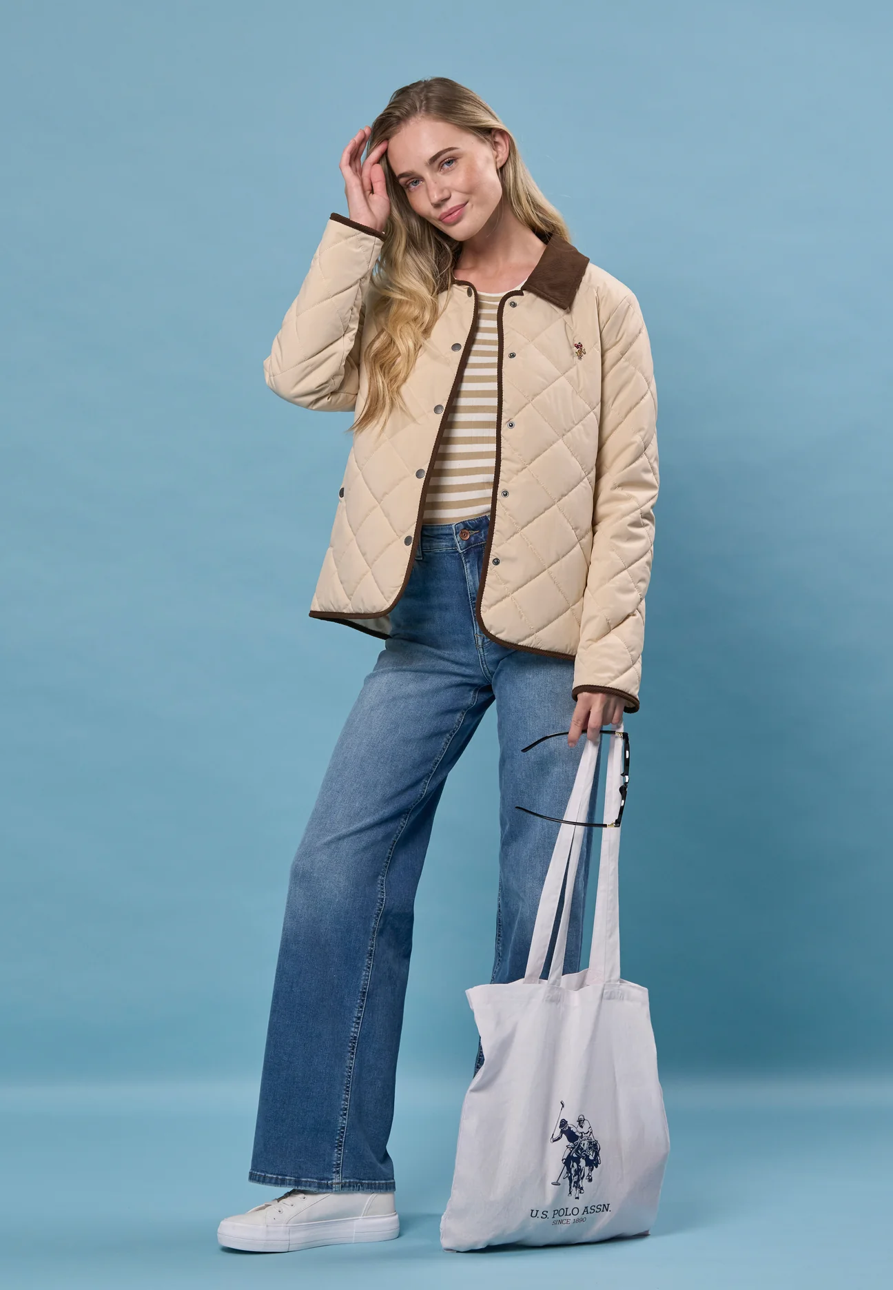 Tidløs stil med sportslig arv